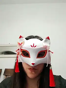 LoveFoxi online show from April 24, 2026, 2:57 am