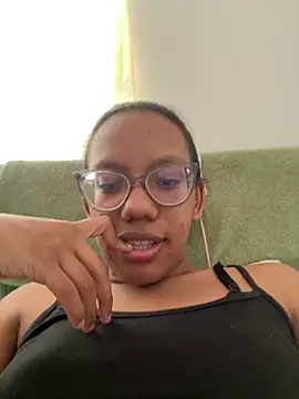 Valen1800 online show from December 20, 2025, 2:53 pm