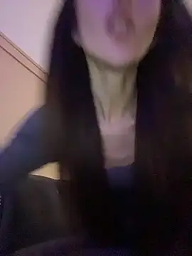 naughtybella05 online show from January 12, 2026, 1:40 pm