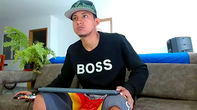 skinny23cm online show from January 28, 2025, 12:54 pm