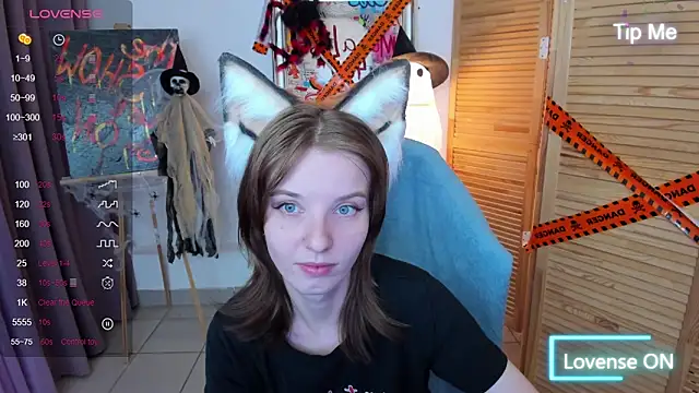 Madelaineses online show from October 31, 2025, 11:40 am