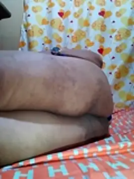 Huge mama69 online show from April 12, 2026, 10:46 pm