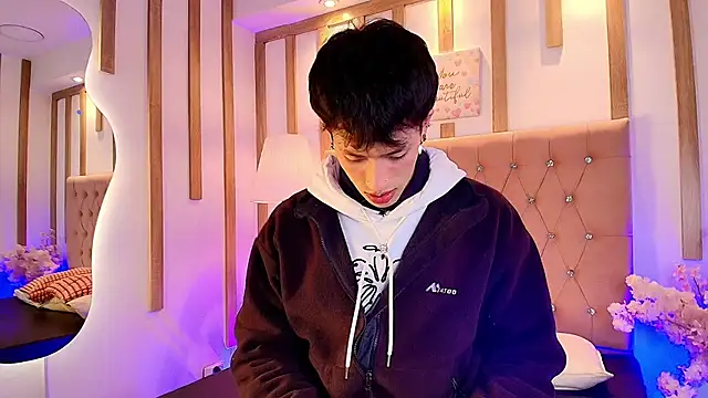 OzorioDany online show from March 20, 2026, 4:02 am