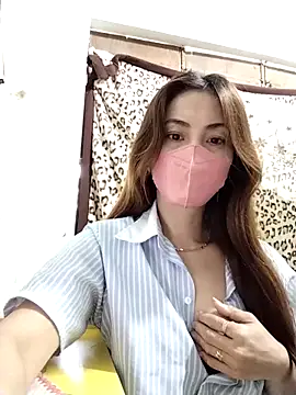 Snapshot of Baby-ladysweet20 chatting on November 12, 2025, 12:59 am Baby-ladysweet20 online show from November 12, 2025, 12:59 am