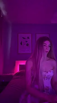 FancyNansy online show from January 18, 2026, 11:46 am