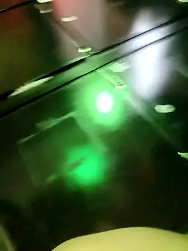 Snapshot of EmilyDuran_ chatting on November 16, 2025, 2:49 am EmilyDuran online show from November 16, 2025, 2:49 am