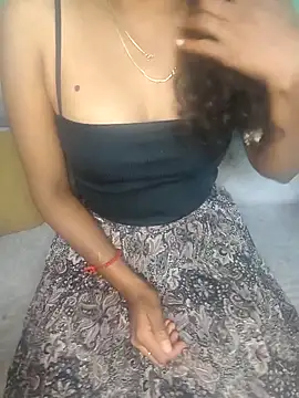 Snapshot of Tamilpallavi chatting on October 27, 2025, 9:38 pm Tamilpallavi online show from October 27, 2025, 9:38 pm