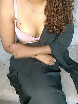 Tamilpallavi online show from March 11, 2026, 4:39 am