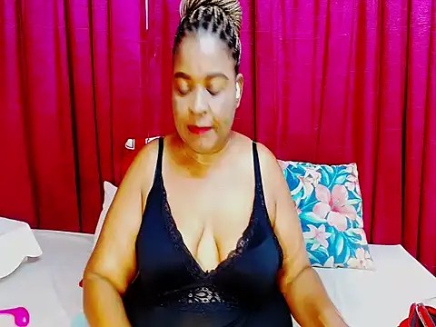 Snapshot of Love-Racheal75 chatting on September 21, 2025, 11:15 am Love-Racheal75 online show from September 21, 2025, 11:15 am