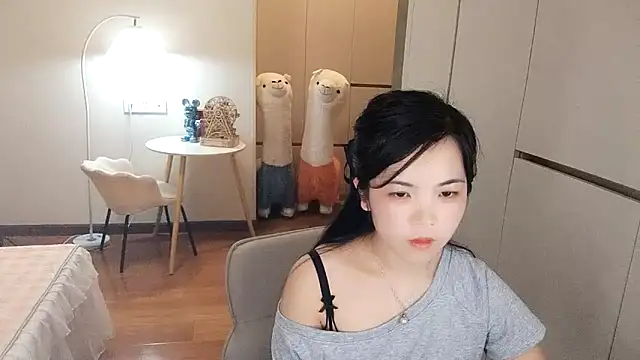 XiaoAnQi online show from September 29, 2025, 1:06 pm