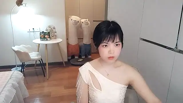 XiaoAnQi online show from October 19, 2025, 12:52 pm