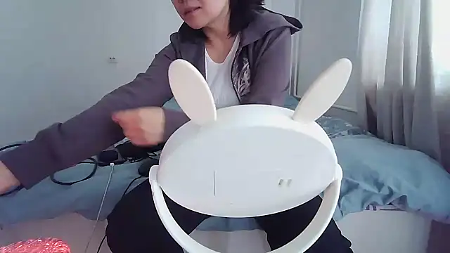 sakuradelreina online show from October 16, 2025, 5:16 am