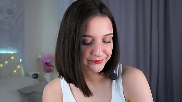 FalineBeacher online show from April 6, 2026, 1:12 am