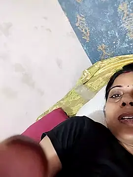 Soniya Roy online show from September 14, 2025, 2:06 pm