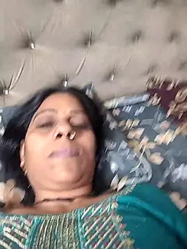 Soniya Roy online show from April 13, 2026, 1:26 pm