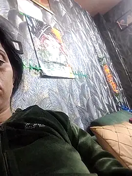 Soniya Roy online show from December 14, 2025, 8:47 pm