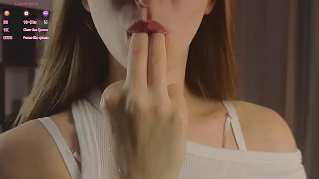 EllieSugar online show from September 10, 2025, 3:44 pm