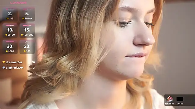 Snapshot of Nerissa_xo chatting on October 26, 2025, 8:42 pm Nerissa xo online show from October 26, 2025, 8:42 pm