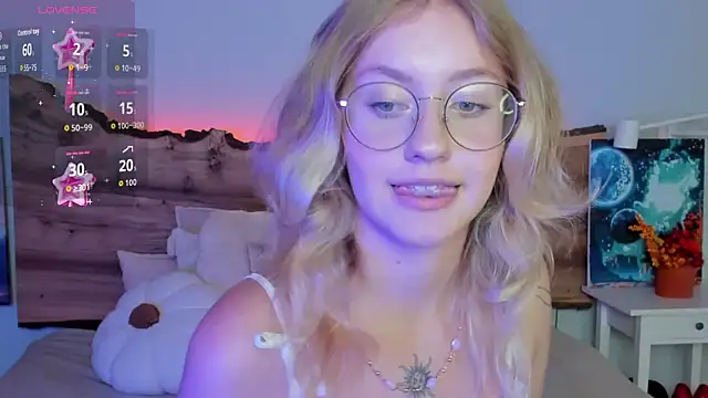 Snapshot of Nerissa_xo chatting on September 20, 2025, 8:25 pm Nerissa xo online show from September 20, 2025, 8:25 pm