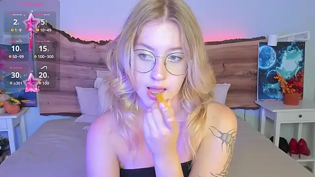 Snapshot of Nerissa_xo chatting on September 17, 2025, 7:38 pm Nerissa xo online show from September 17, 2025, 7:38 pm