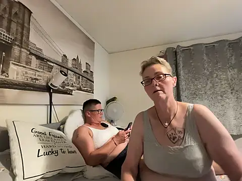 Curvy-Jinx online show from June 23, 2026, 8:40 pm