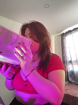 AliaMiller  online show from April 4, 2026, 12:45 pm