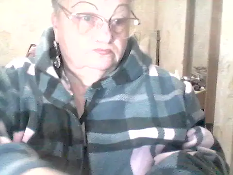 NatalieNorth online show from September 26, 2025, 9:43 pm