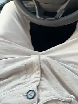 Kratex82 online show from December 2, 2025, 2:19 pm