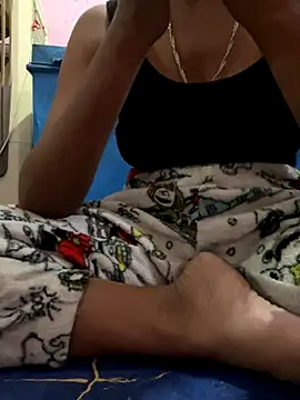 sakshi5533 online show from October 21, 2025, 5:01 pm