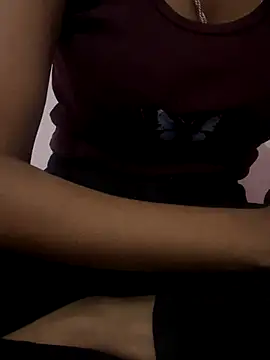 sakshi5533 online show from December 3, 2025, 5:12 pm