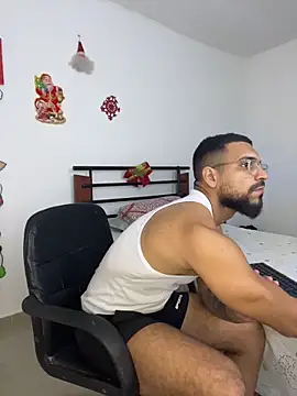 vincentjaxon online show from December 3, 2025, 5:56 pm