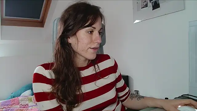 tsbubbles760 online show from November 3, 2025, 12:20 pm