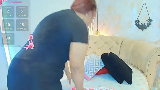 Snapshot of nathaliamiller chatting on October 10, 2025, 7:58 pm nathaliamiller online show from October 10, 2025, 7:58 pm