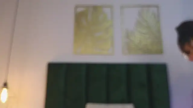 Snapshot of LunaAspen_ chatting on May 8, 2026, 6:01 pm LunaAspen online show from May 8, 2026, 6:01 pm