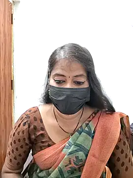 Snapshot of tamil_Sigappu_Roja chatting on June 17, 2026, 12:43 am tamil Sigappu Roja online show from June 17, 2026, 12:43 am