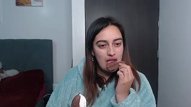 Meggan n online show from November 25, 2025, 3:40 am