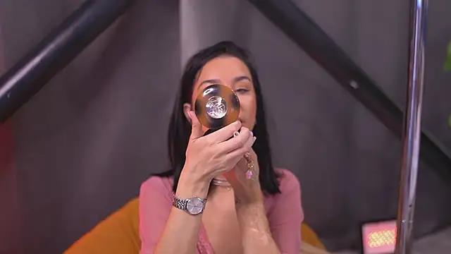 FrancescaDante online show from March 21, 2026, 6:58 am