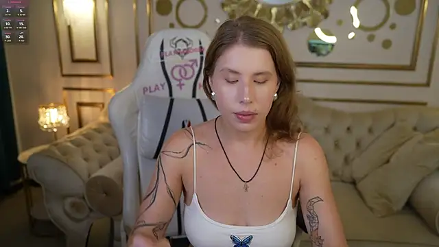 Snapshot of BadAfina chatting on September 14, 2025, 10:59 am BadAfina online show from September 14, 2025, 10:59 am