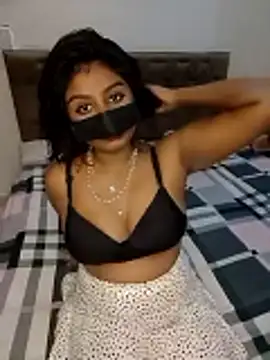 missneha61 online show from October 10, 2025, 6:42 pm