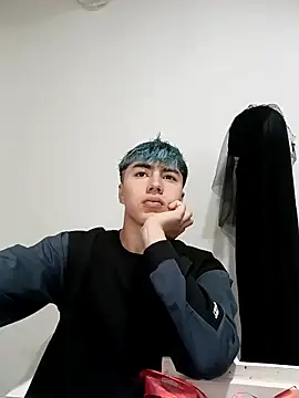 Snapshot of AlexanderCollman chatting on October 10, 2025, 7:47 pm AlexanderCollman online show from October 10, 2025, 7:47 pm