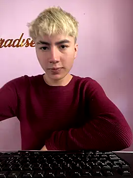 Snapshot of AlexanderCollman chatting on November 29, 2025, 7:25 pm AlexanderCollman online show from November 29, 2025, 7:25 pm