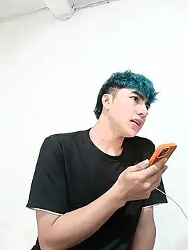 Snapshot of AlexanderCollman chatting on October 21, 2025, 8:08 pm AlexanderCollman online show from October 21, 2025, 8:08 pm