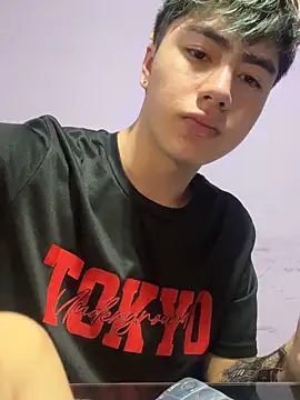 Snapshot of AlexanderCollman chatting on November 23, 2025, 11:59 pm AlexanderCollman online show from November 23, 2025, 11:59 pm