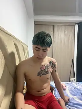 Snapshot of AlexanderCollman chatting on November 4, 2025, 7:50 pm AlexanderCollman online show from November 4, 2025, 7:50 pm