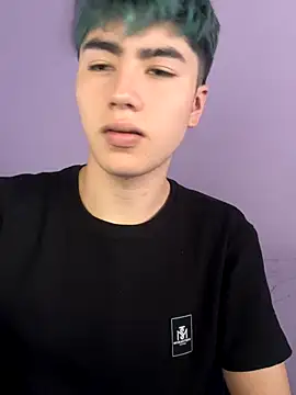 Snapshot of AlexanderCollman chatting on November 5, 2025, 9:18 pm AlexanderCollman online show from November 5, 2025, 9:18 pm