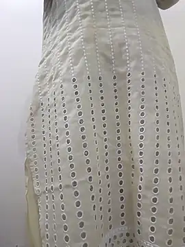 Alia-00 online show from October 28, 2025, 4:02 am