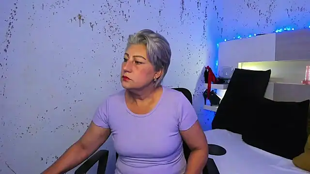 Snapshot of JaddeWalker chatting on November 22, 2025, 11:20 am JaddeWalker online show from November 22, 2025, 11:20 am