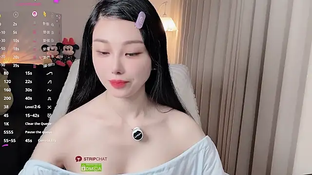 Xiatian520  online show from March 25, 2026, 6:46 am