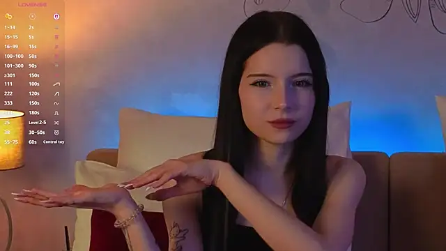 Angel  Rosse online show from April 14, 2026, 5:40 pm