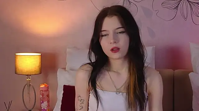 Snapshot of Angel__Rosse chatting on June 11, 2026, 4:48 pm Angel Rosse online show from June 11, 2026, 4:48 pm
